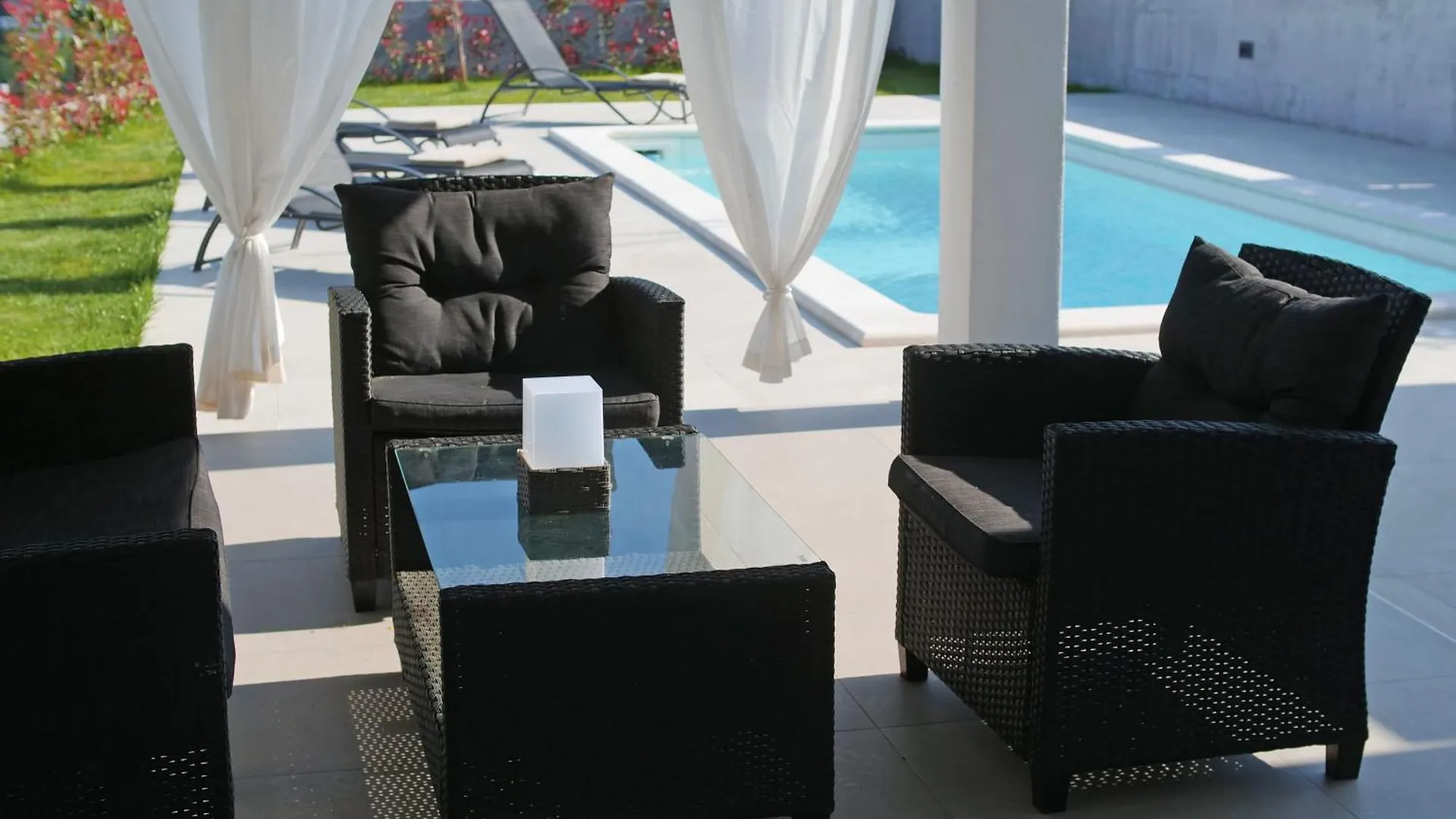 House Bonita Villa Pula 0*,  Croatia